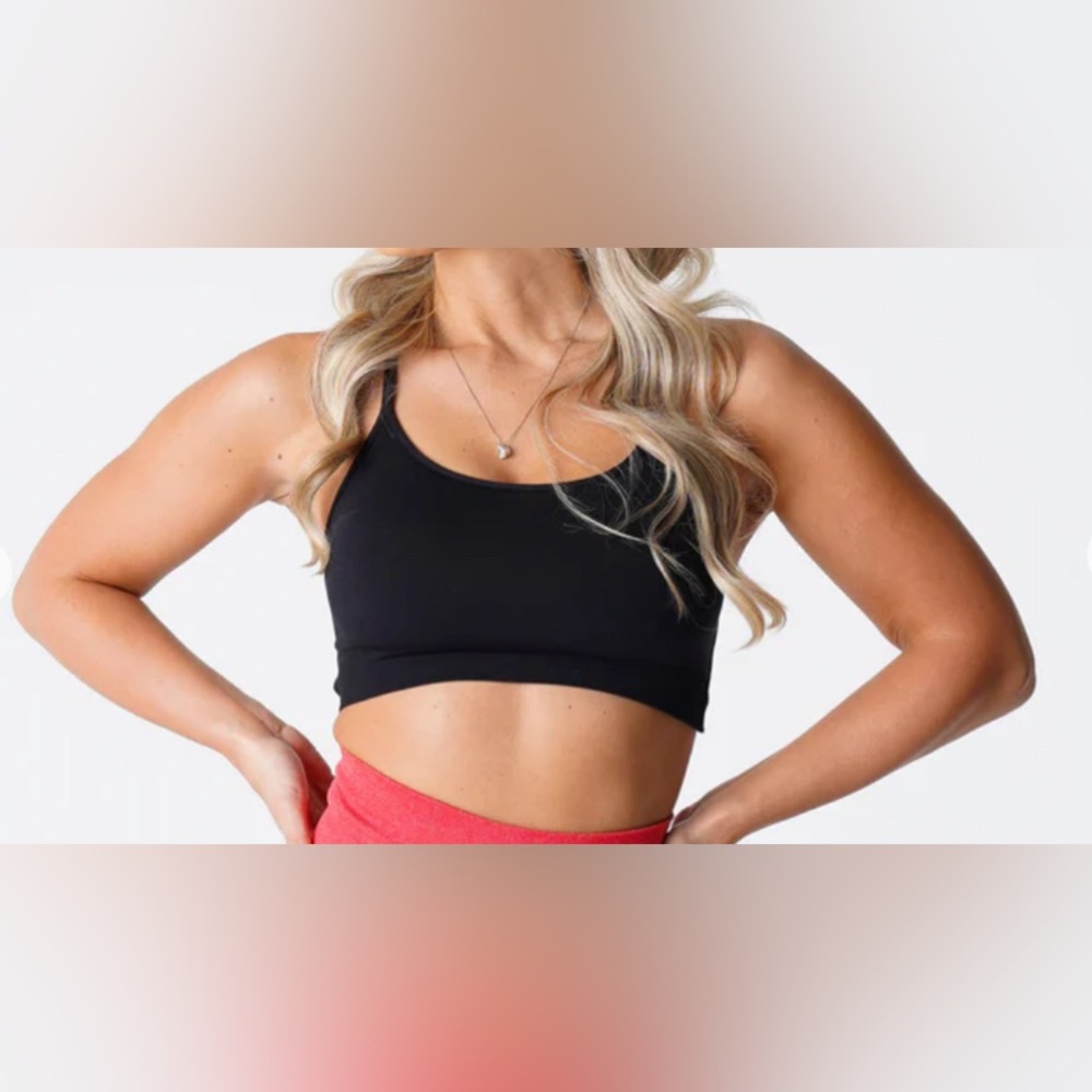 NVGTN invincible sports bra. Size extra small black